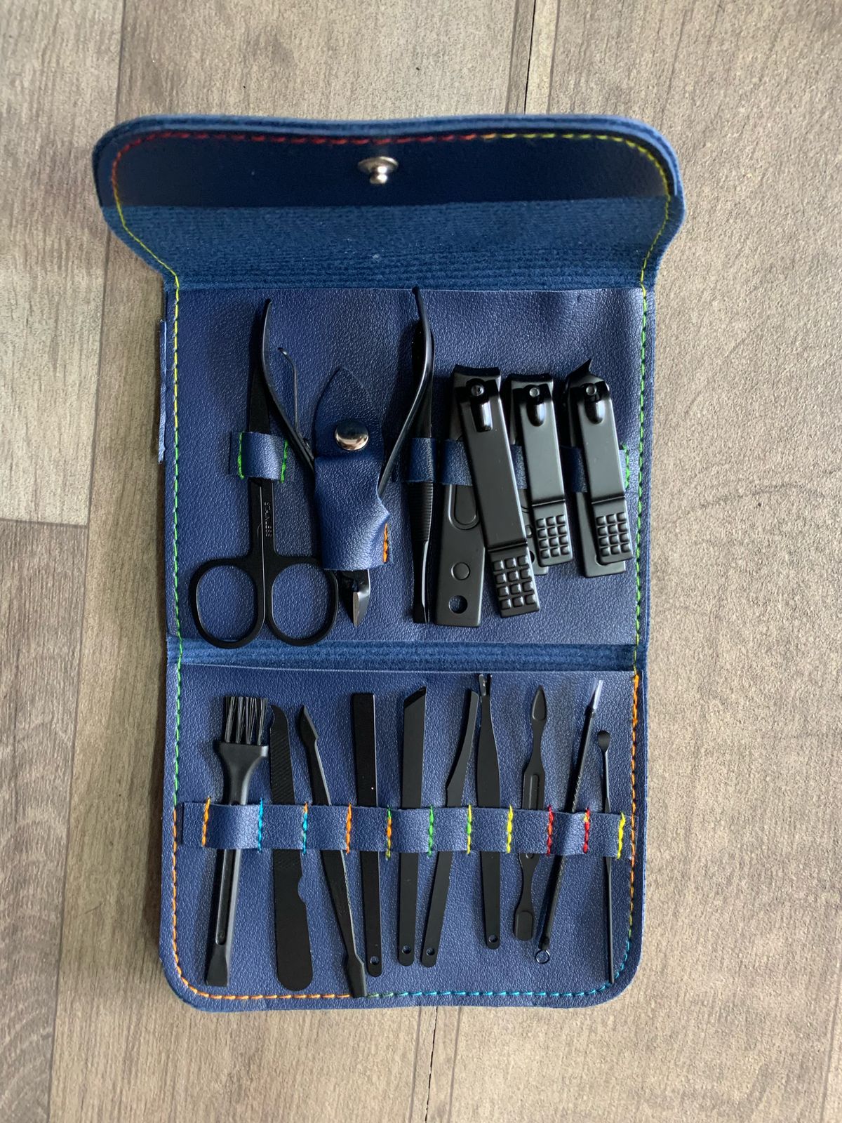 Miniatura 3 de SET DE MANICURA *16 CON BROCHA